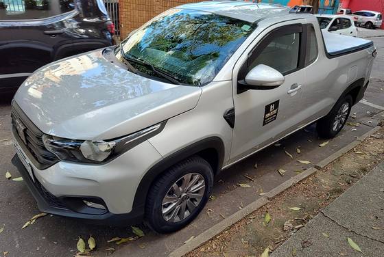 FIAT STRADA 1.3 FIREFLY FLEX FREEDOM CS MANUAL